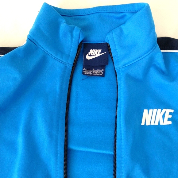 Nike boys navy / blue & whites full zip lightweight matching jacket & pant set - Picture 4 of 14